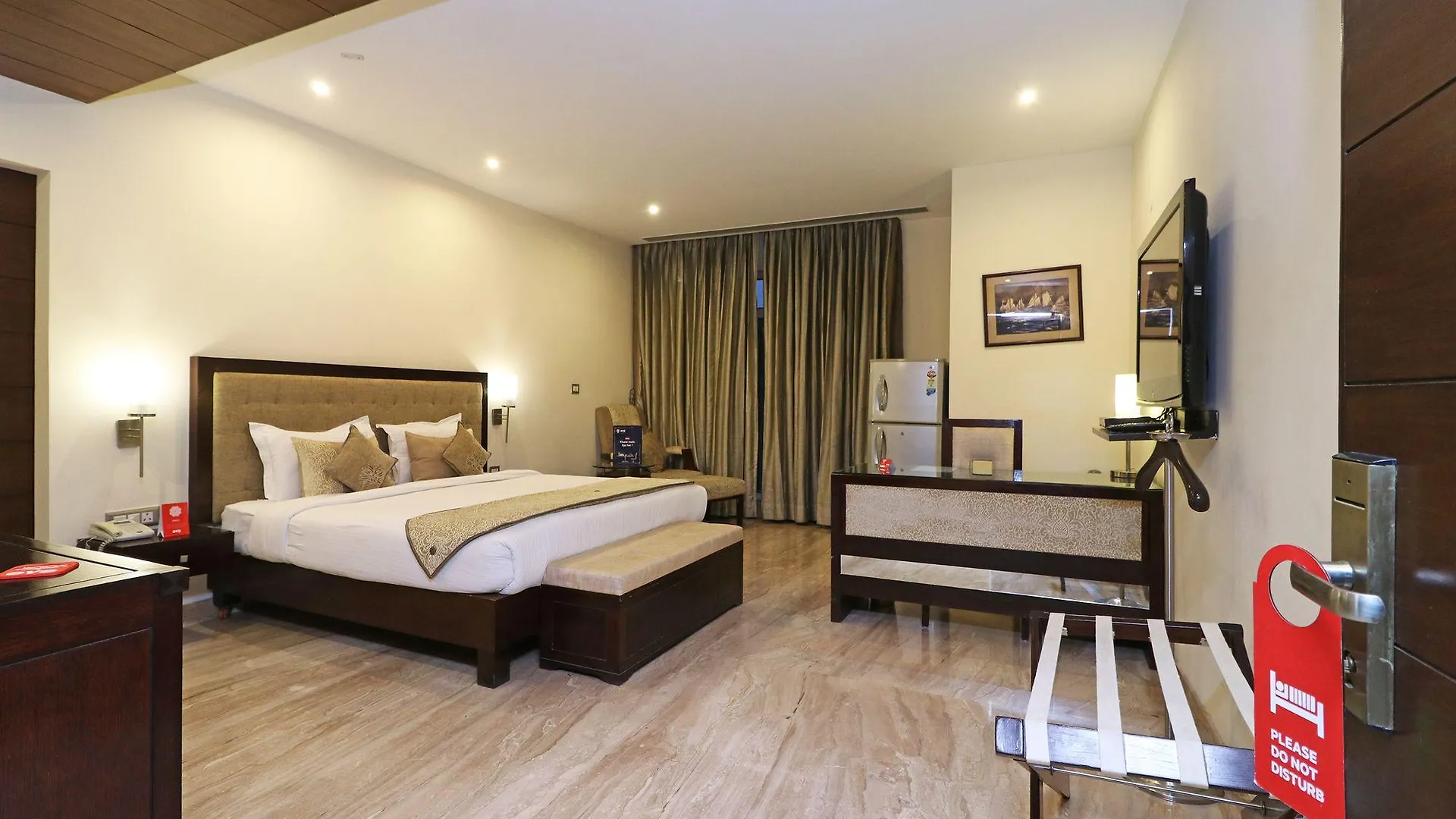 Oyo 10273 Ryan Residency Hotel Gurgaon